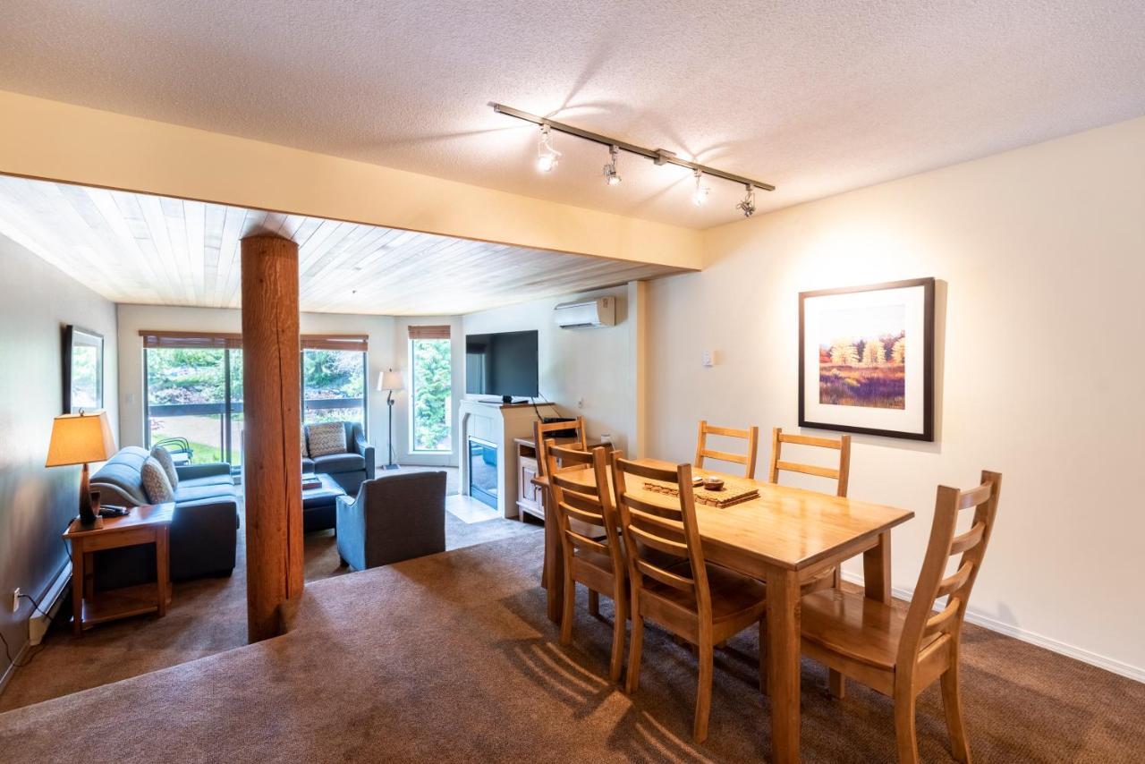 Apartamento The Ironwood On Blueberry Hill Whistler Exterior foto